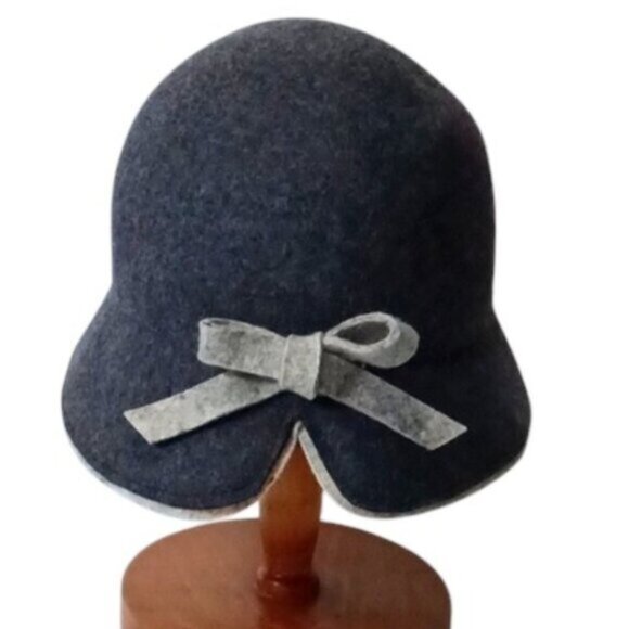 Vintage Lady\'s Danier Dark Grey Wool Felt Cloche‎ Hat w/Light Grey Ribbon & Trim main image 6